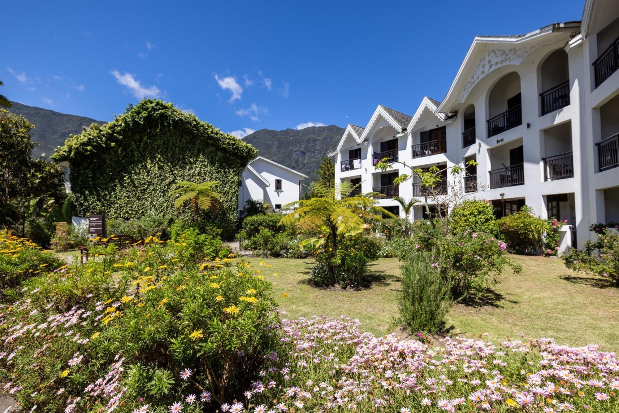 Hotel Le Vieux Cep Cilaos Exterior foto